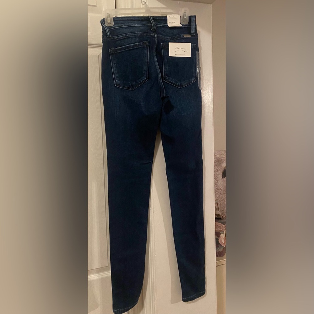 KanCan Signature Mid-rise Skinny Stretch Jeans Womens Size 26 Blue Dark Wash